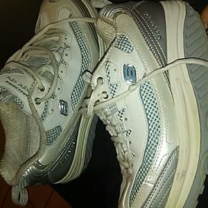 Sketchers shape-ups